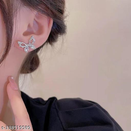 WESTERN STYLISH BEAUTIFUL PRINCESS AMERICAN DIAMOND STONE BUTTERFLY STUD EARRINGS