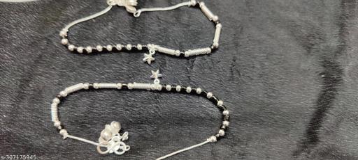 Beautiful black anklet for women