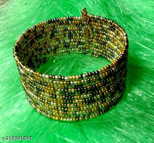 LARON FINERYS TWESTED WIRED FASHIONABLE BANGLES ( FREE SIZE)