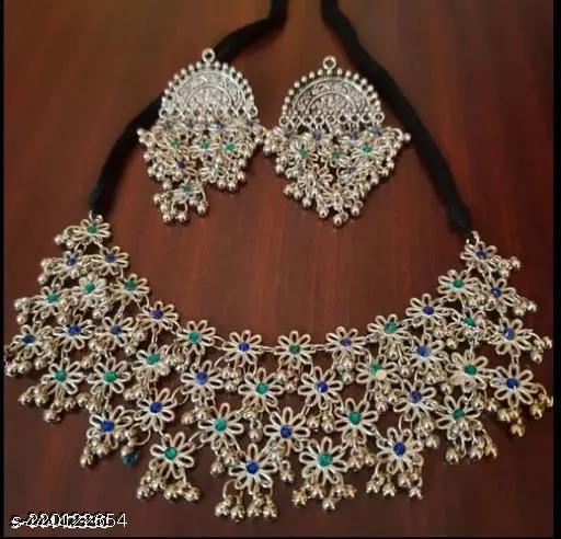 stylish-flower-design-diamond-choker-jewellery-set-with-earing-for-girls,womens