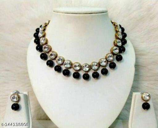 Black-Pearl-&-White-Stone-Fancy-Choker-Set