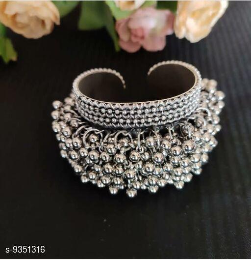 Trendy Bracelete for women's