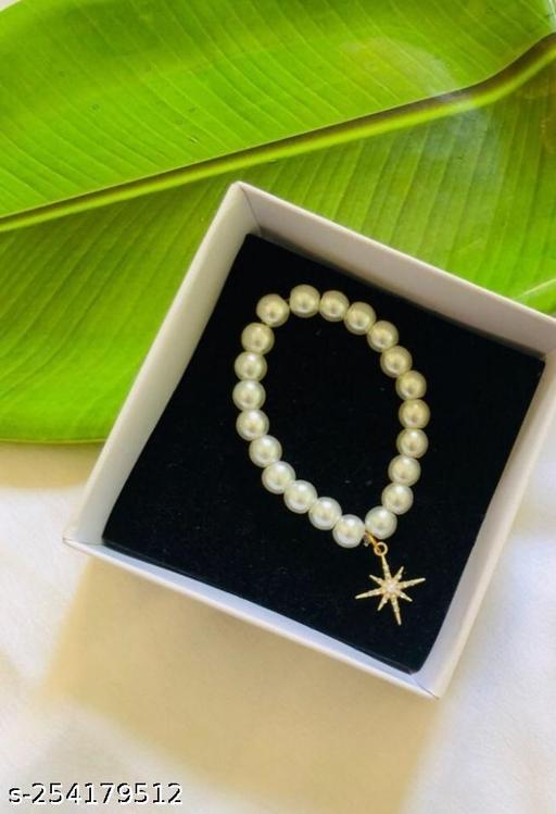Star Pearl Bracelet