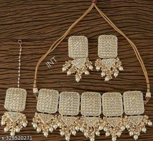 DESIGNER-KUNDAN-BEAUTIFUL-NECKLACE-JEWELLERY-SET