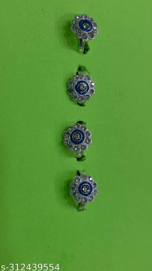 Hottie 4pcs toe rings