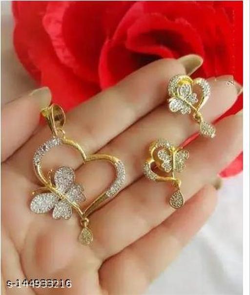 Gold-Plated-American-Diamond-Heart-Shape-Pendant-for-Women-and-GirlsJewellery-Set