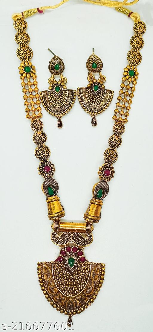 Fancy-jewellery-set