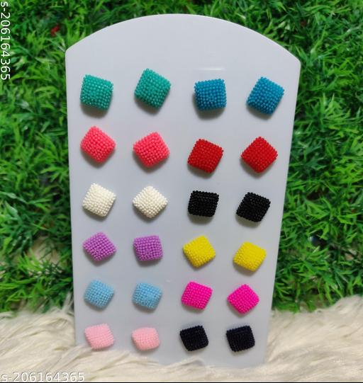 Trendy Rubber Square studs
