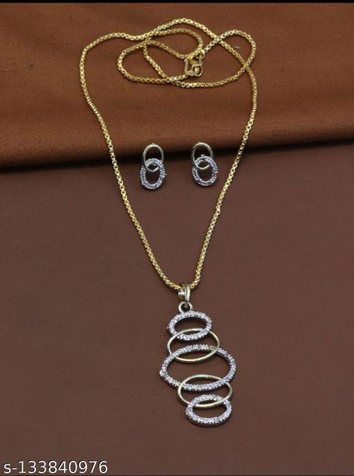 Fency-Pendant-Set-For-Women