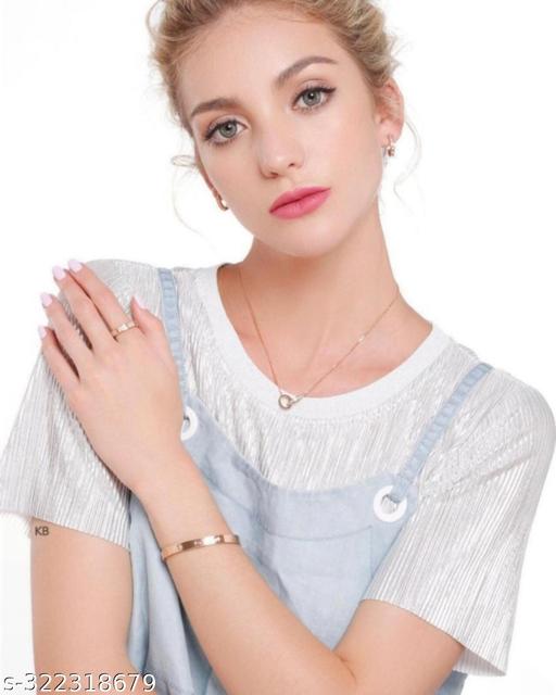 THE IMITATION Best Sale Fashion Luxury Bangle Stainless Steel Charm Brand Jewelry LOVE Heart Screw Cartierring Bracelets for Women