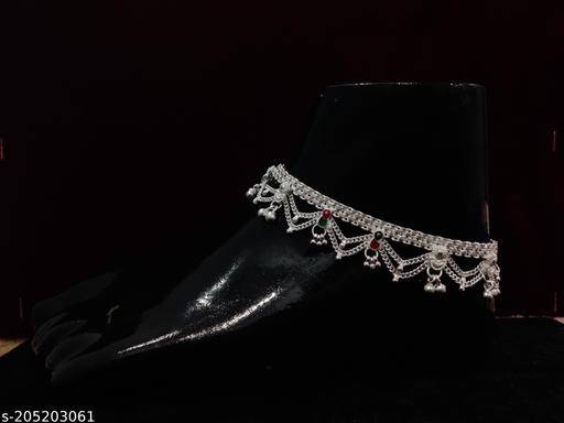White metal anklets