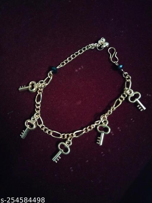 Rose gold adjustable bracelet