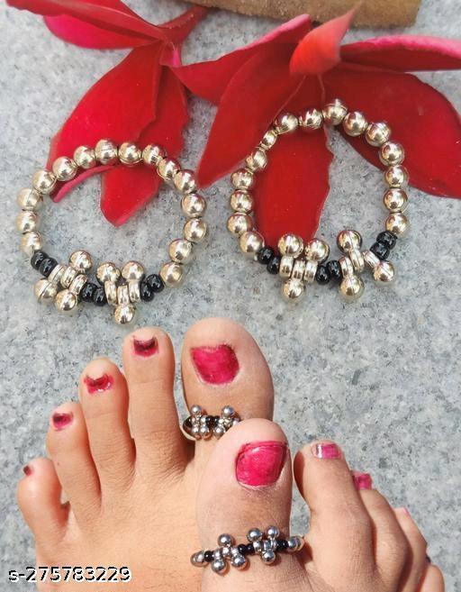 Allure Chunky Women Anklets & Toe Rings