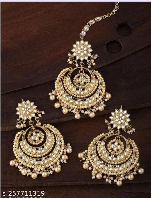 Trendy-Earrings-&-Studs