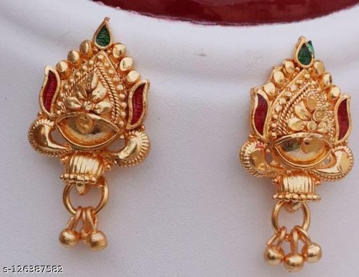 LC FANCY EARRING