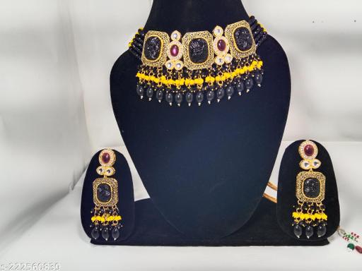 Chokar-Jewellery-Set