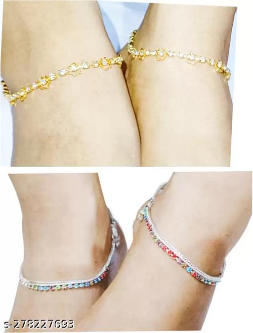 combo anlet with silver multi sone and gold chain payal