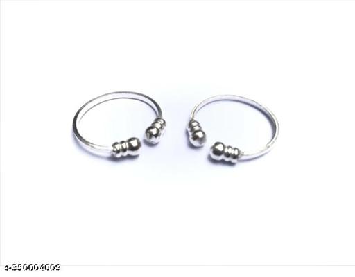 Charming Women Anklets & Toe Rings