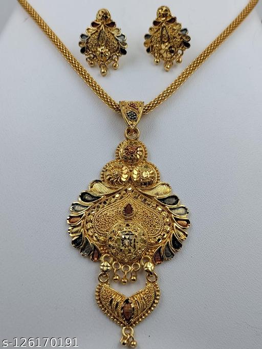 Woman's-Exclusive-P.-Set