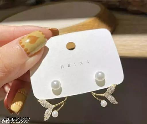 Trendy Golden Pearl Stud Leaf Earrings