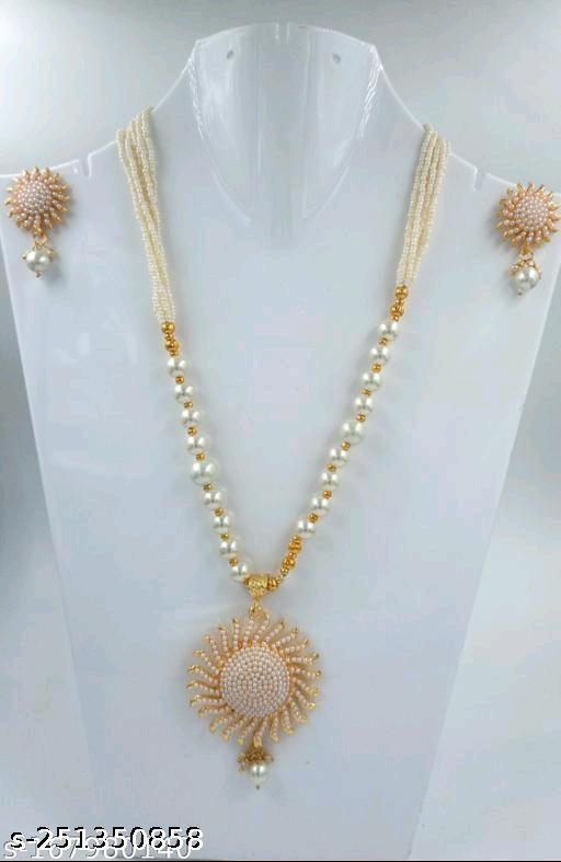 Twinkling-elegant-jewellery-set