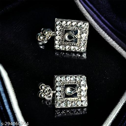 TRADITIONAL-CHOKAR-&-EARRING-SET