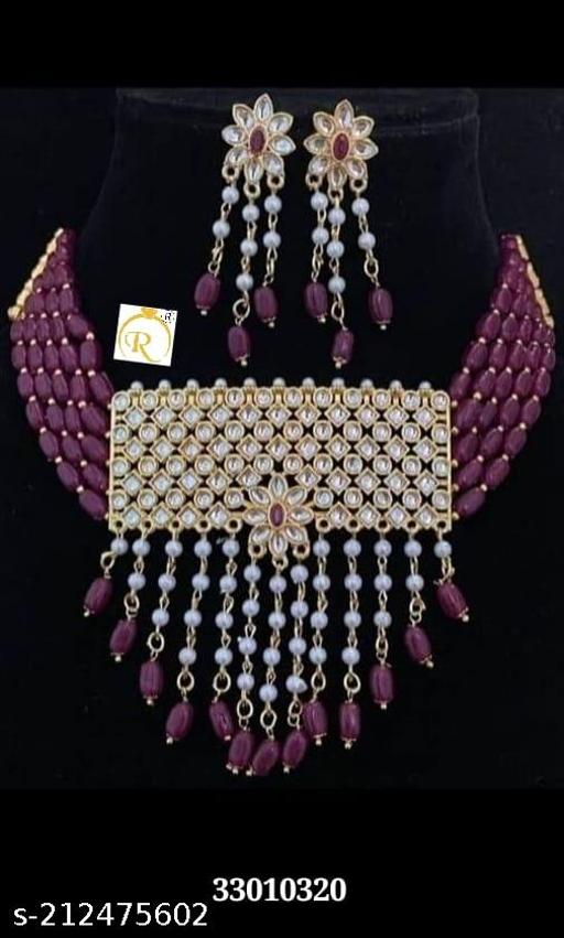 Shimmering-Graceful-Women-Jewellery-Set