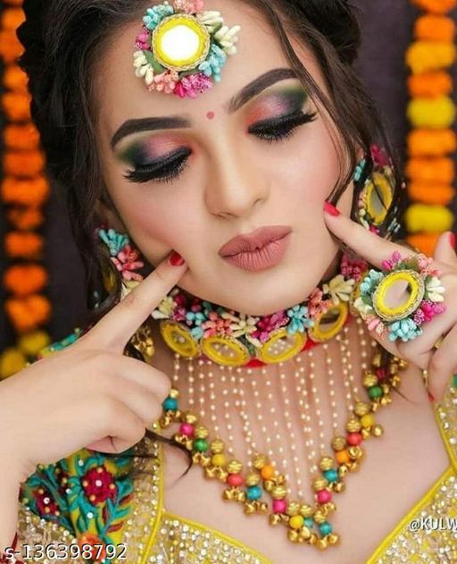 Artificial-flowers-and-mirror-jewllery-set-for-haldi-mehndi-functions