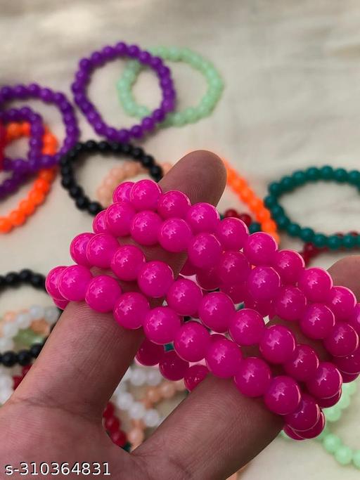 VIBRANT PINK BEADED BRACELET