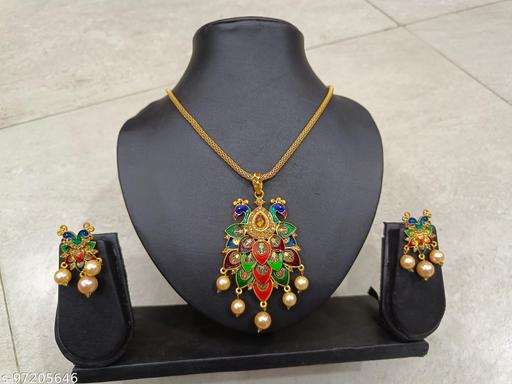 PENDANT,EARINGS-AND-CHAIN-SET