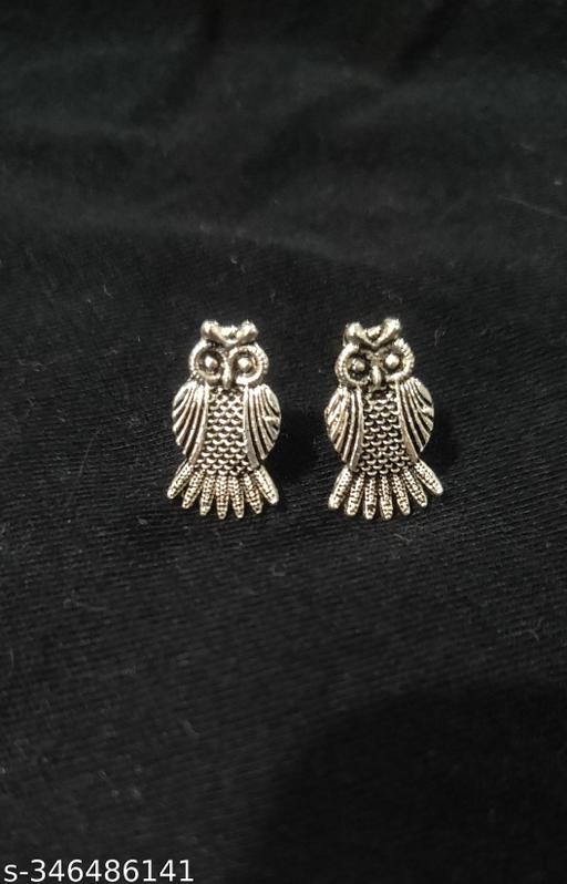 Small stud earrings for women