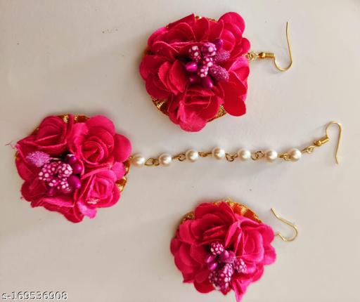 Elegant-Flower-Jewellery-|-Fashionable-Mangtika-with-earrings-|-Flower-Jewels-|-Bridal-Jewellery-|-Flower-Earrings-and-Mangtika-Set