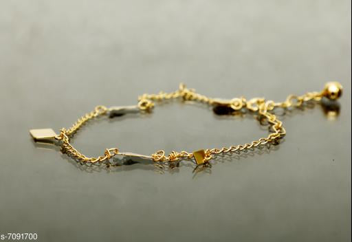 Twinkling Graceful Women's Anklets