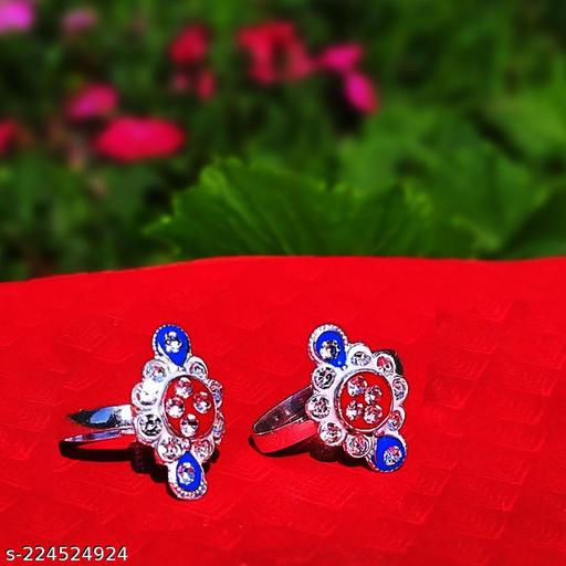 Sizzling Women's Alloy German SIlver Plated Toe Ring For All Occasion | Ethnic Wear | Western Casual|Party ( Set of 1)