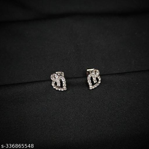 Fashiom Wear Trendy American Diamond earring Set