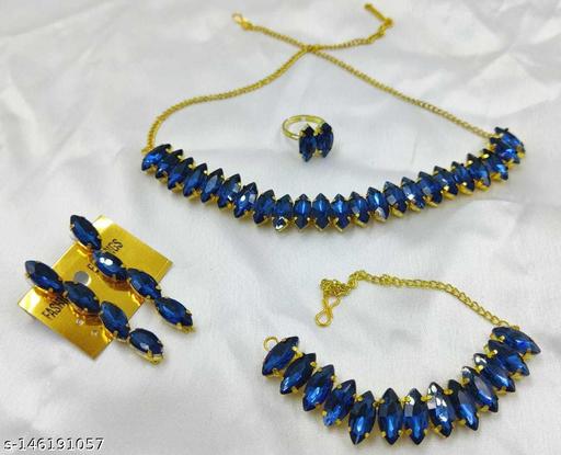 Kayaa-fashion-Necklace-The-Beautiful-&-Traditional-Jewellery-Are-The-Identity-Of-Indian-Women
