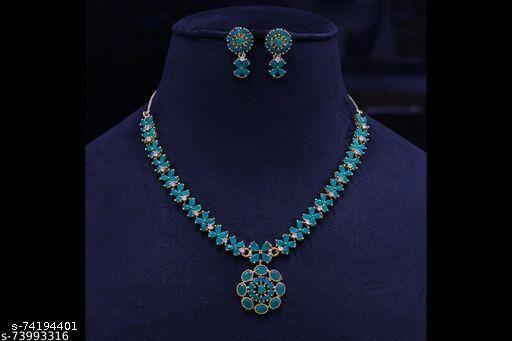 2266-green golden necklace