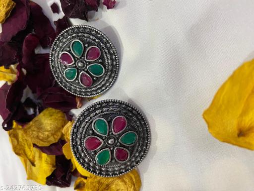 Pink Green flower stud