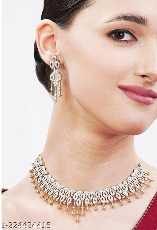 Ladymania-:-American-Diamond-Jewellery-Set