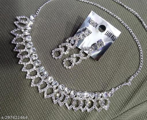 Fancy-silver-choker-necklace