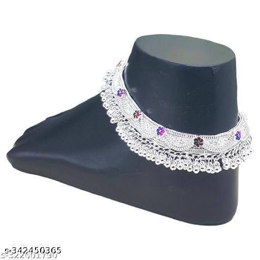Indian Traditional White Metal Anklets Payal Pair for Women Girls with Attached Ghungroo