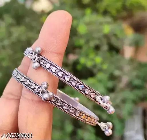 IRU Creation NEW GHUNGHROO OXIDIZED BANGLE