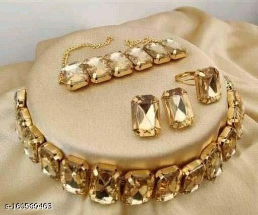 PREMIUM-QUALITY-FENCY-GOLD-PLATED-STONES-FITED-JEWELLERY-SET..
