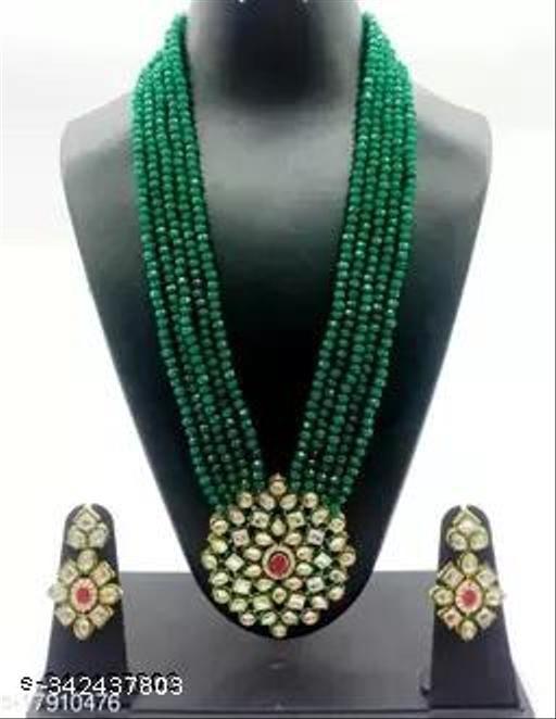 Green-Pearl-With-Kundan-Pendent-Long-Mala-With-Earrings