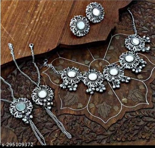 Beautiful-Necklace-with-Earrings-and-Bracelet-for-Women-and-Girls