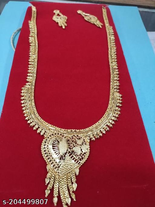 Gold-plated-necklace-with-earrings