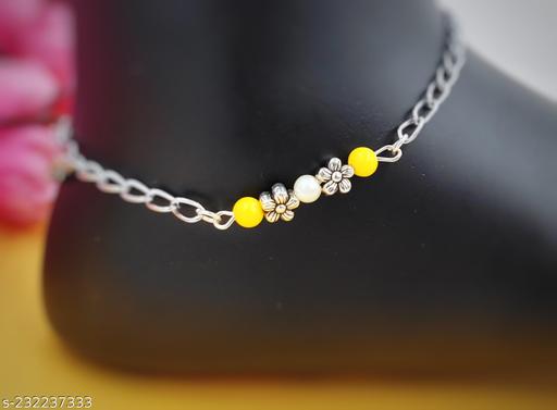 Delicate and stylish silver chain anklet/ payel for girls