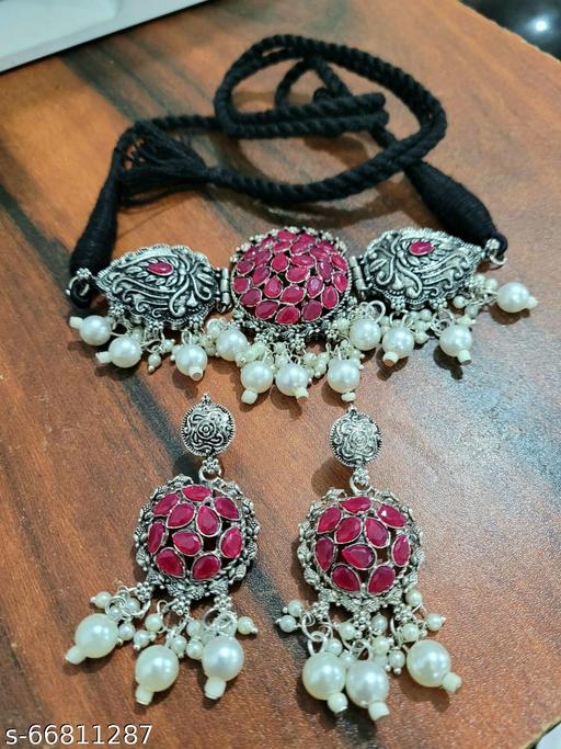 Samridhi-DC-Fashionable-Maroon-Stone-Mogra-Jewellery-Set