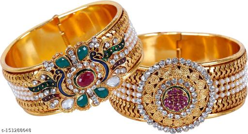 Angel In You Alloy Cubic Zirconia Gold-plated Bangle Set (Pack of 2)