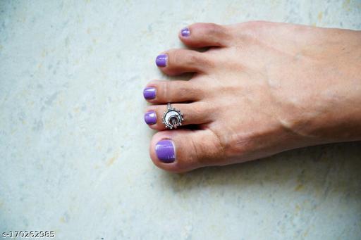 Moon Oxidised Brass Toe Rings Honeyish